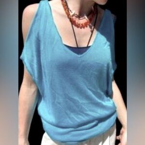 LEIFSDOTTIR Anthropologie medium blue kimono cold shoulder blouse casual boho